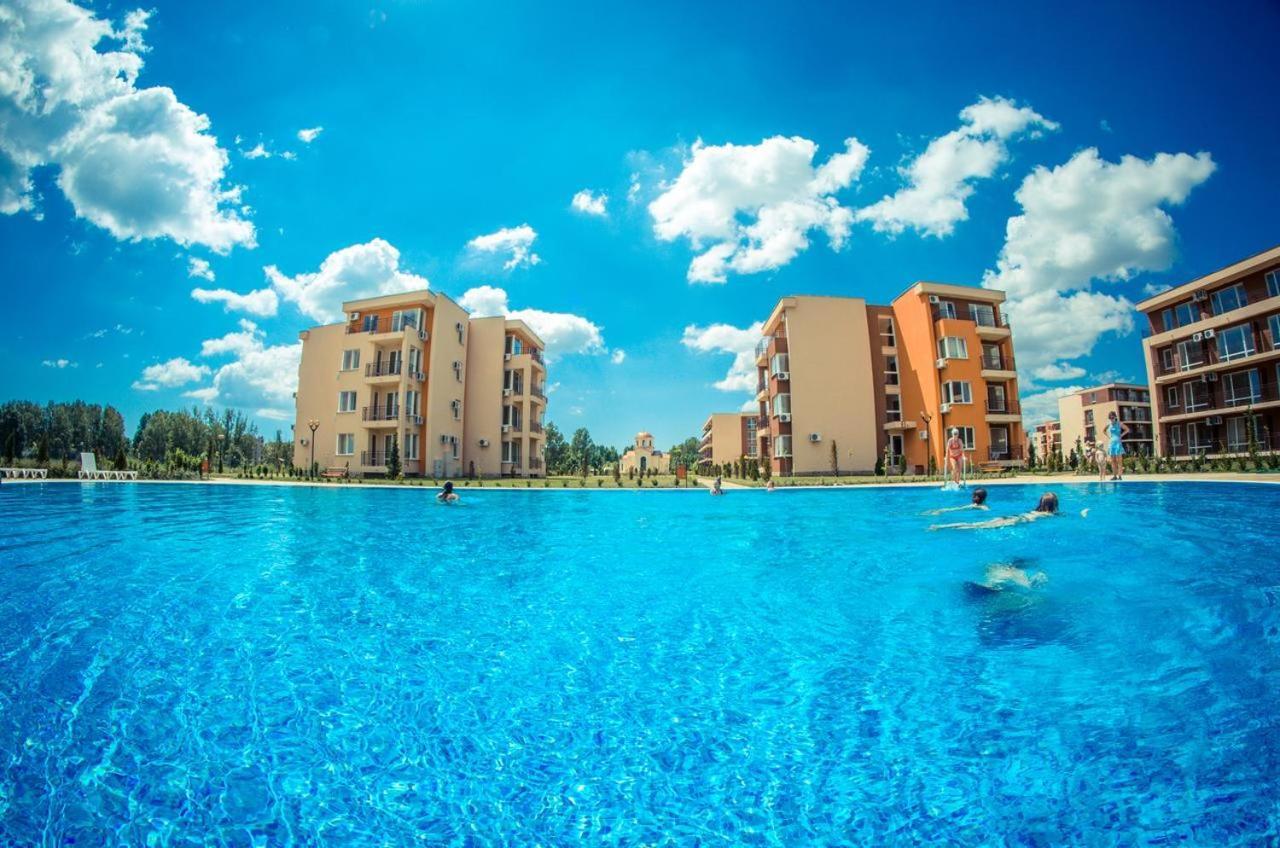 סאני ביץ' Holiday Fort Golf Club - Premium Apartments מראה חיצוני תמונה